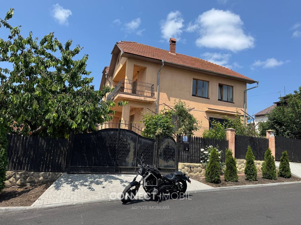 Str. Tineretului, Stauceni, Chisinau