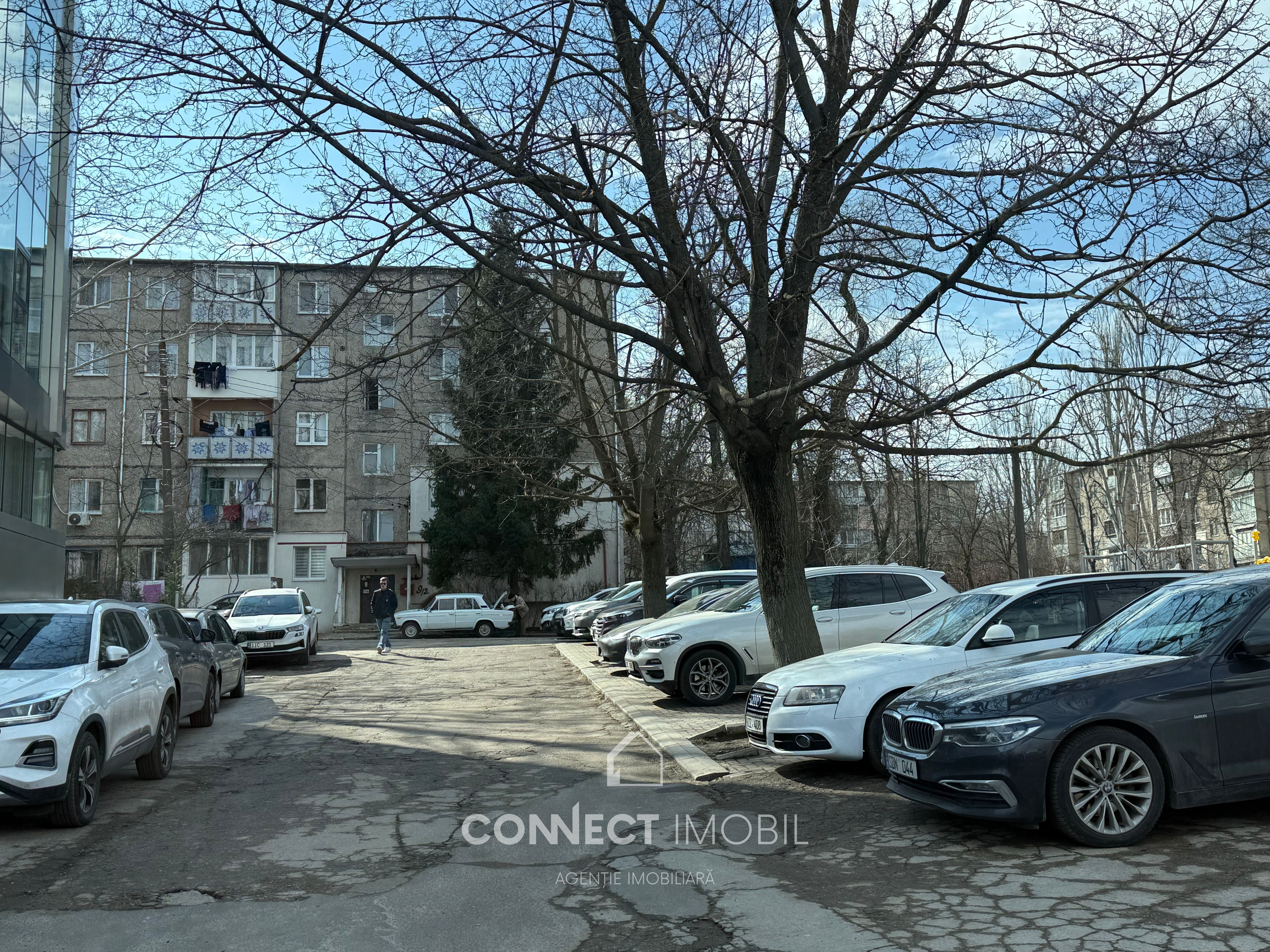   str. Teilor, Botanica, Chisinau